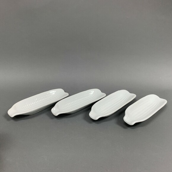 White Ceramic Corn Holders Dishes Lot of 4 - Picture 1 of 10